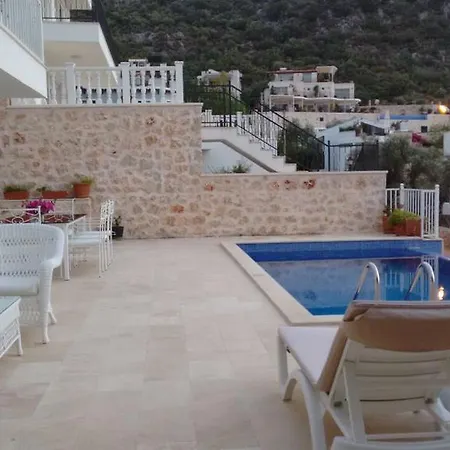 Villa White Suites Xi