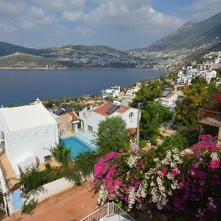 White Suites Xi Villa